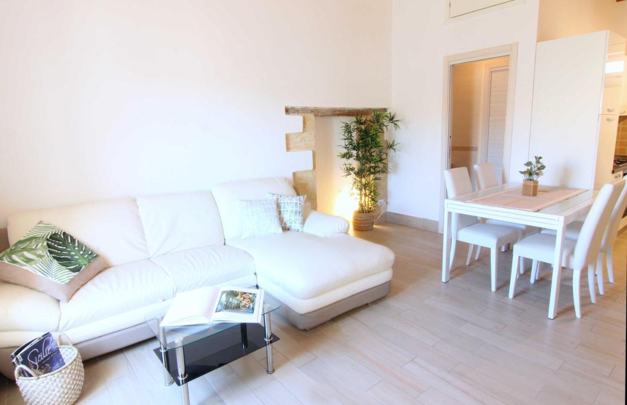 Apartament Casa Al Teatro Syrakuzy Zewnętrze zdjęcie